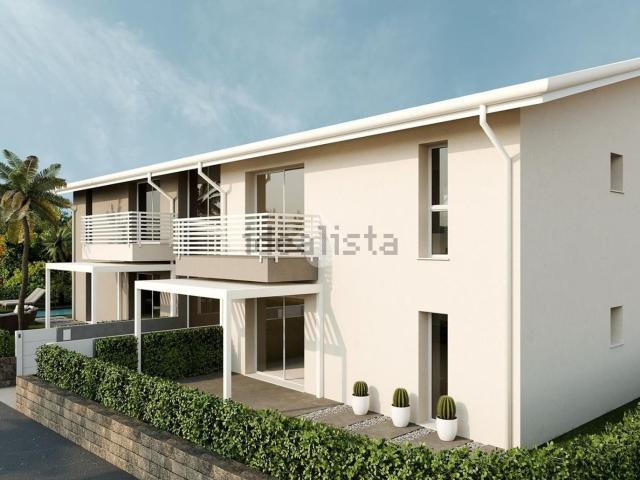 Case e ville in vendita di 164 m² in Via Tordara
