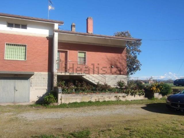 Case e ville in vendita di 165 m²