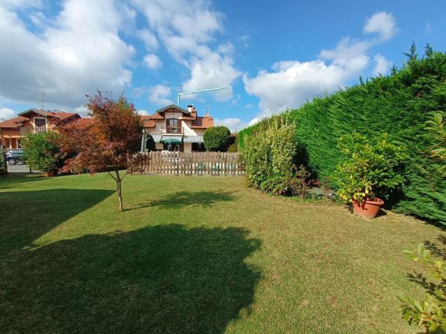 Case e ville in vendita di 165 m²