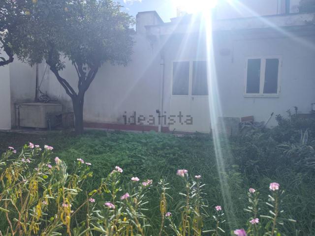 Case e ville in vendita di 165 m² in Via Carlo Forlanini, 120