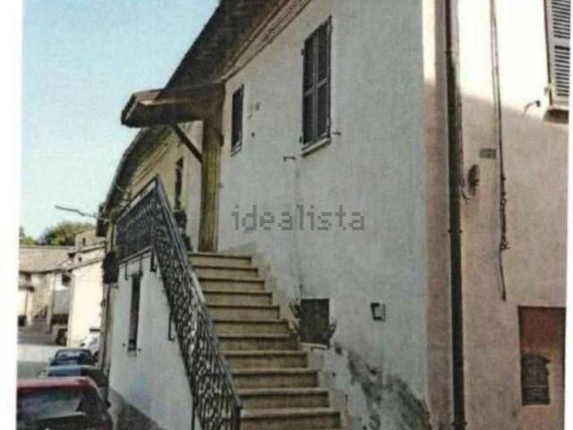 Case e ville in vendita di 165 m² in Via Carpignana, 15