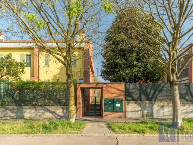 Case e ville in vendita di 165 m² in Via Manduria, 108
