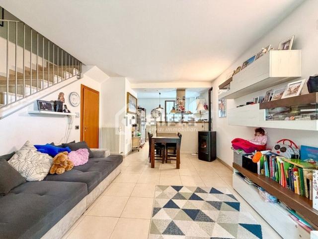 Case e ville in vendita di 165 m² in Via Masaccio, 22