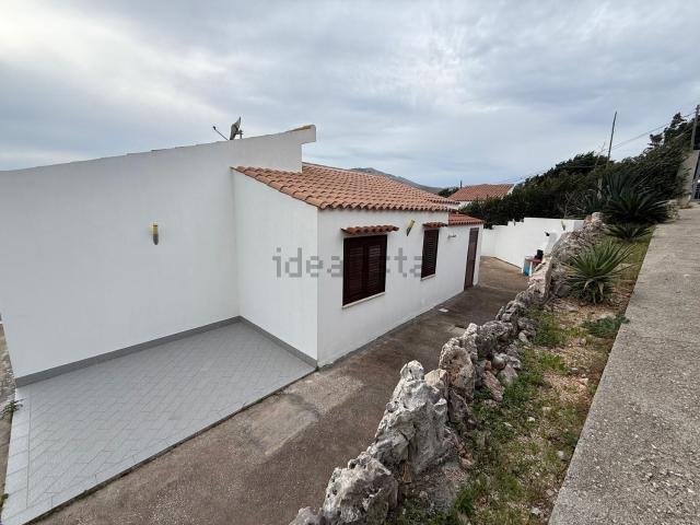 Case e ville in vendita di 165 m² in Contrada Fraginesi