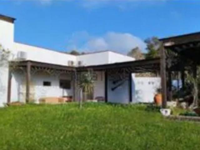 Case e ville in vendita di 165 m² in Frazione Vulcanello