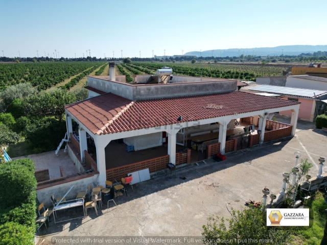 Case e ville in vendita di 165 m² in Strada Spinagallo