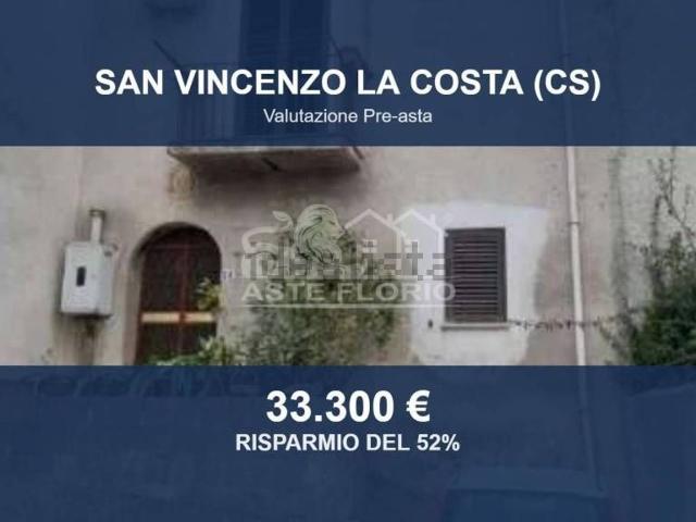Case e ville in vendita di 166 m² in Via Costa, 61