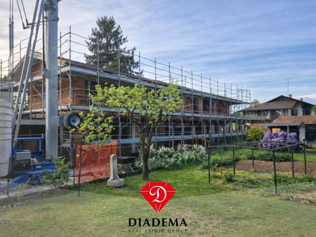 Case e ville in vendita di 166 m² in Via Enrico Fermi