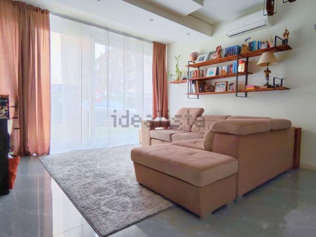 Case e ville in vendita di 167 m² in Via Augusto Balsamo, 6