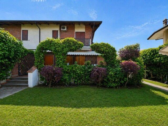 Case e ville in vendita di 168 m²