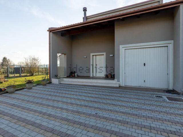 Case e ville in vendita di 168 m²