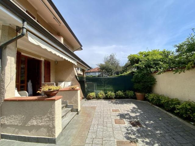 Case e ville in vendita di 168 m² in Via San Giovanni Bosco, 55