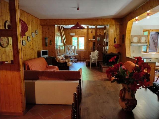 Case e ville in vendita di 169 m² in Piazza Giovanni XXIII