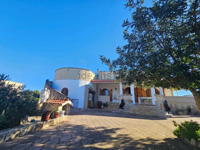 Case e ville in vendita di 170 m²