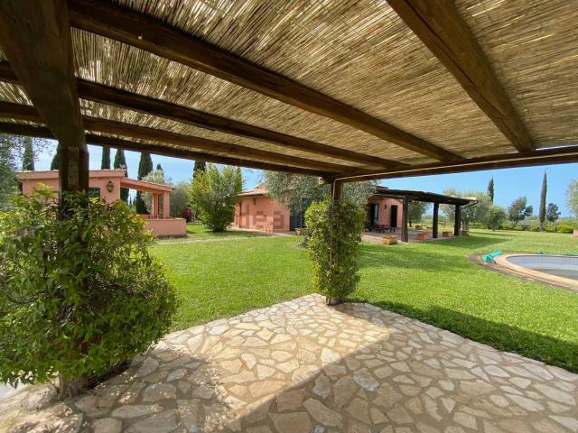 Case e ville in vendita di 170 m²