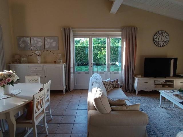 Case e ville in vendita di 170 m²
