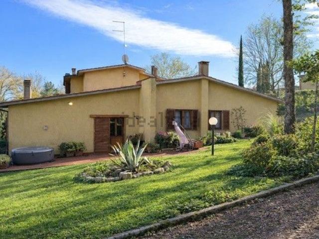 Case e ville in vendita di 170 m²