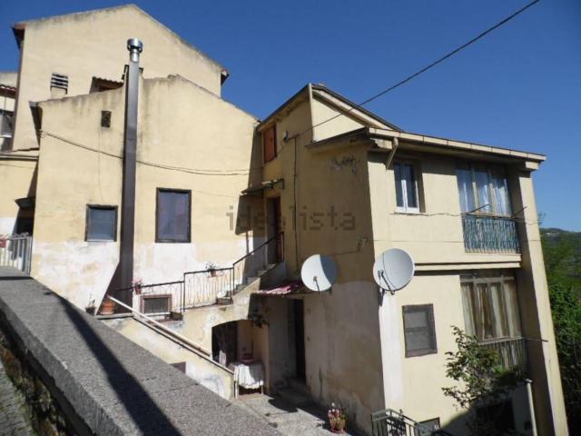 Case e ville in vendita di 170 m²