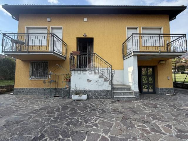 Case e ville in vendita di 170 m²