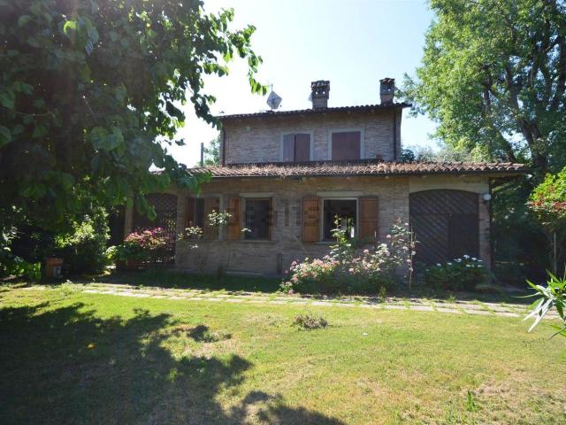 Case e ville in vendita di 170 m²