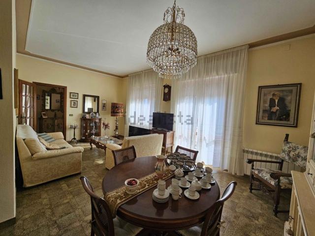Case e ville in vendita di 170 m²