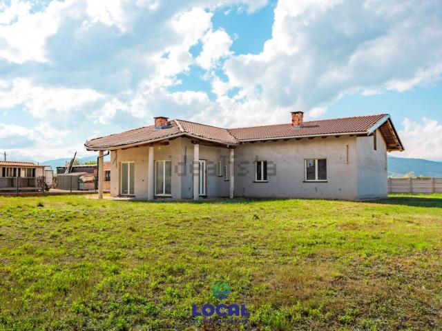 Case e ville in vendita di 170 m² in Via borgata Margaria