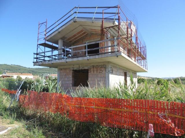 Case e ville in vendita di 170 m² in Via Basilio Cascella