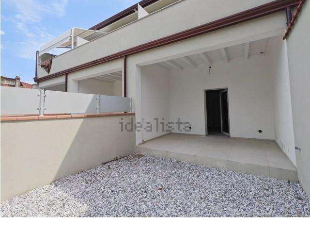 Case e ville in vendita di 170 m² in Via dei Mille, 54