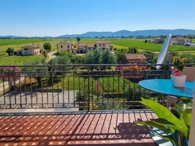 Case e ville in vendita di 183 m² in Via Fossone Basso