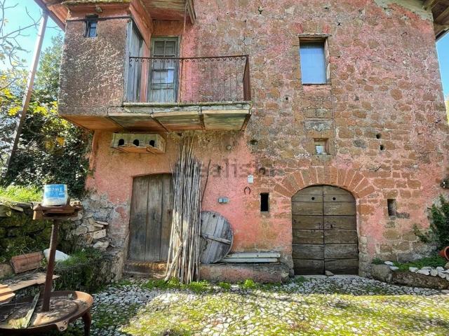 Case e ville in vendita di 170 m² in Via Matteuzzo