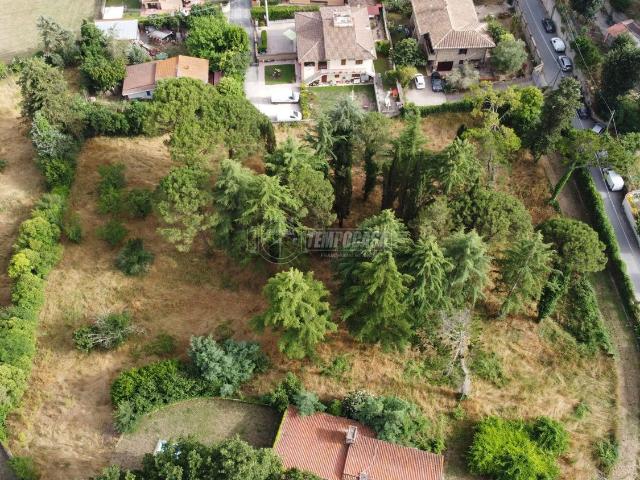 Case e ville in vendita di 170 m² in Via Seneghe
