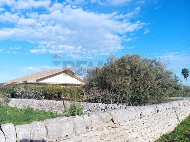 Case e ville in vendita di 170 m² in Contrada Cannizzara