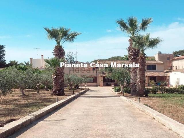 Case e ville in vendita di 170 m² in Contrada Santa Venera