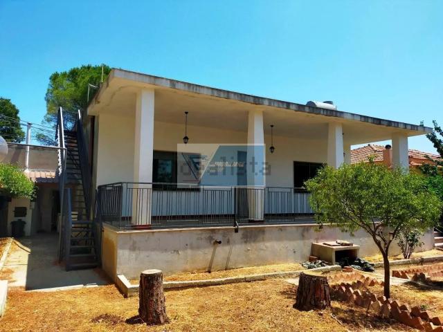 Case e ville in vendita di 170 m² in Strada Provinciale 4