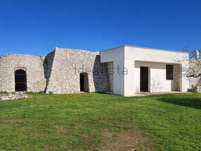 Case e ville in vendita di 170 m² in Strada vicinale Pelena