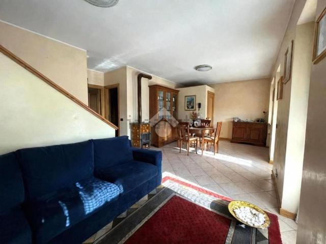 Case e ville in vendita di 171 m² in Via Gasparini, 4