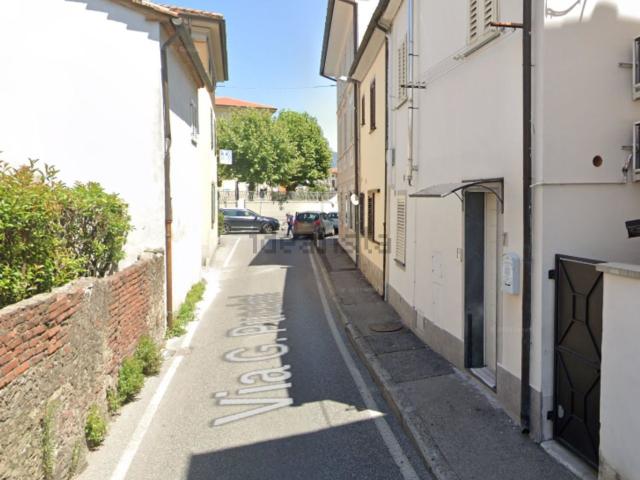 Case e ville in vendita di 172 m² in Via Giacomo Puccini