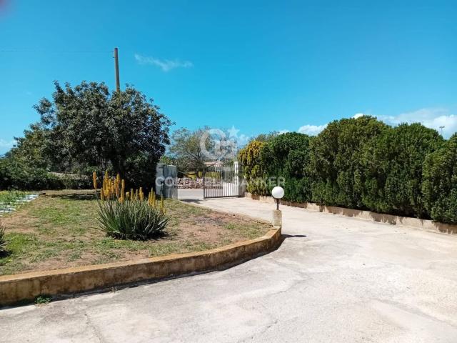 Case e ville in vendita di 172 m² in Contrada Sottano