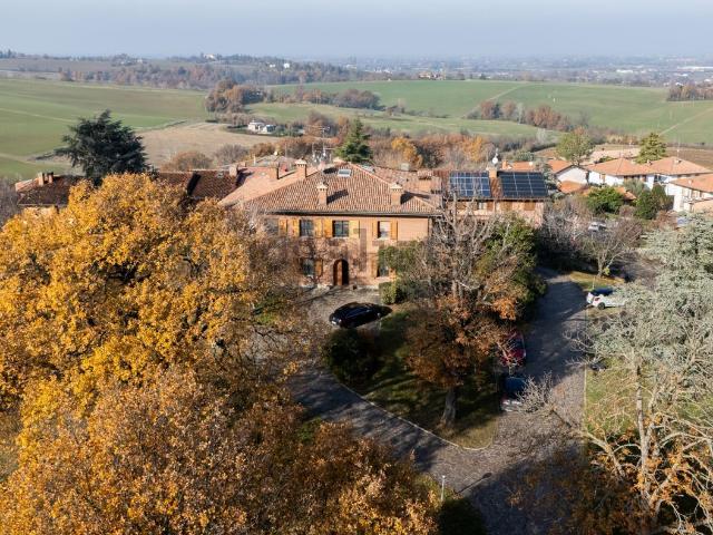 Case e ville in vendita di 1738 m² in Via San Martino