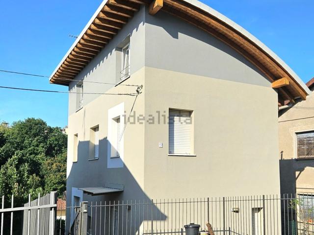Case e ville in vendita di 173 m² in Via Matteotti, 17