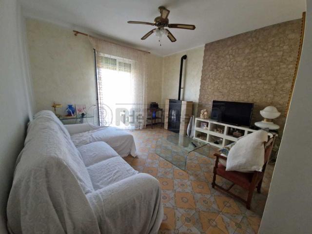 Case e ville in vendita di 173 m² in Viale Europa