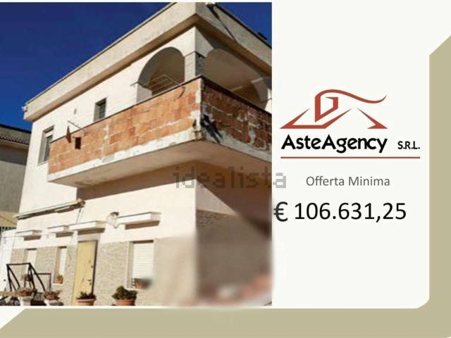 Case e ville in vendita di 174 m² in Strada Massafra, 164
