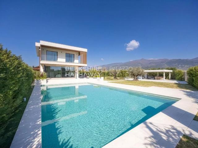 Case e ville in vendita di 175 m²
