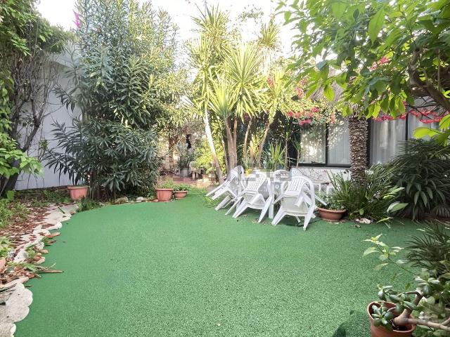 Case e ville in vendita di 175 m² in Via Archita, 20
