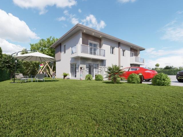 Case e ville in vendita di 175 m² in Via Santa Maria Goretti