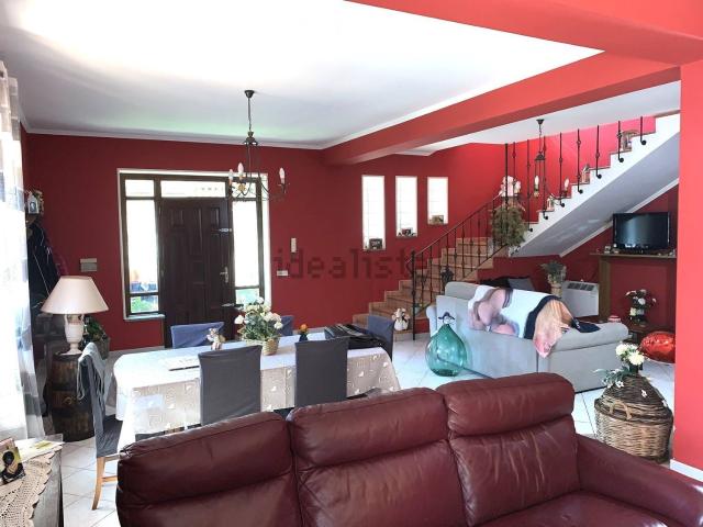Case e ville in vendita di 175 m² in Strada Provinciale 24