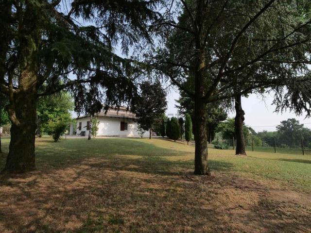 Case e ville in vendita di 176 m²