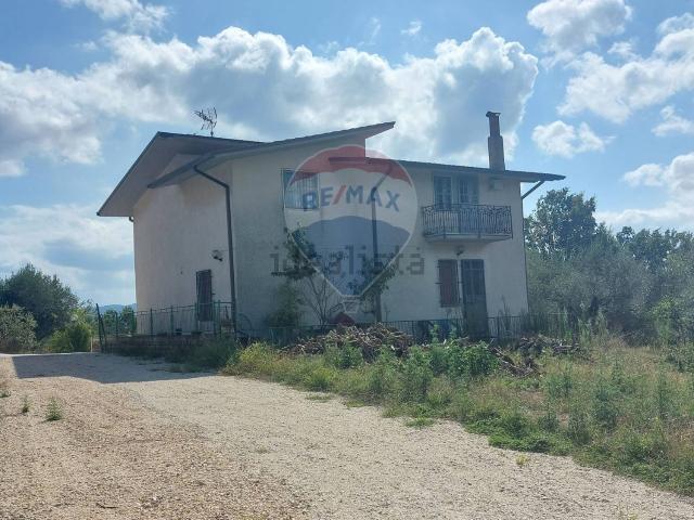 Case e ville in vendita di 176 m²