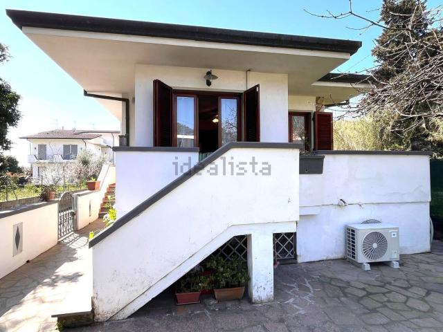 Case e ville in vendita di 176 m²