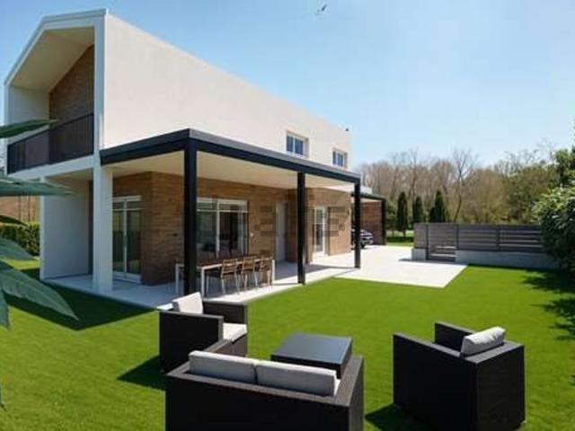Case e ville in vendita di 176 m² in Via don Anselmo Pizziolo
